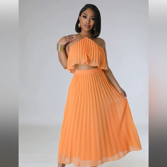 BluBlush Dresses & Skirts - Maxi skirt and crop top set